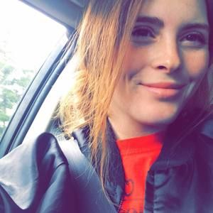 Meet your Posher, Brooke